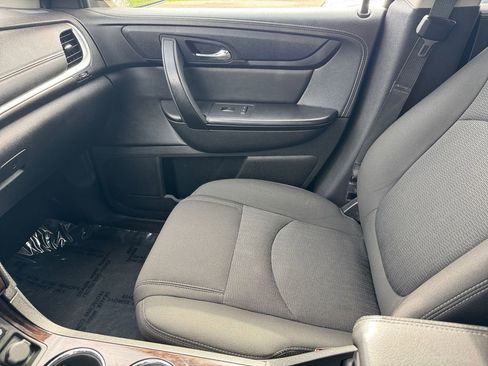 Used 2016 Chevrolet Traverse LT w/ Style and Technology Package AWD/4WD image 30