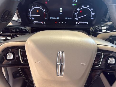 Used 2020 Lincoln Corsair AWD w/ Equipment Group 101A image 22