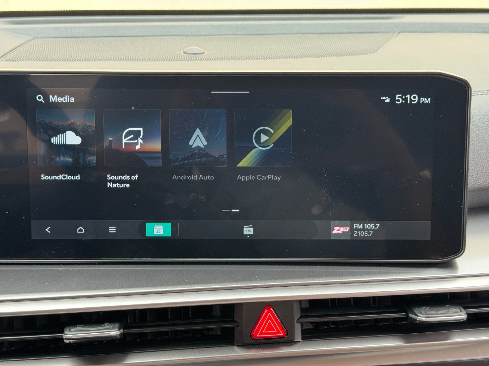 Used 2025 Kia Sorento EX w/ Panoramic Sunroof Package FWD image 28