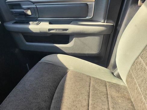 Used 2016 RAM 1500 Big Horn RWD image 34