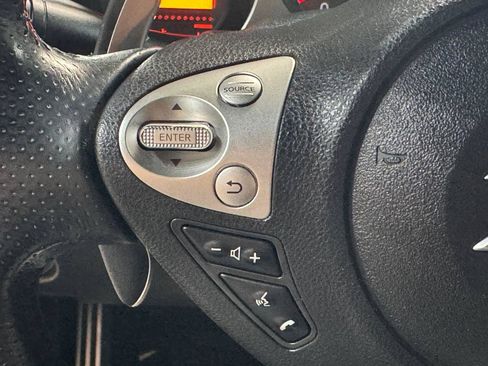 Used 2016 Nissan 370Z Touring RWD image 14