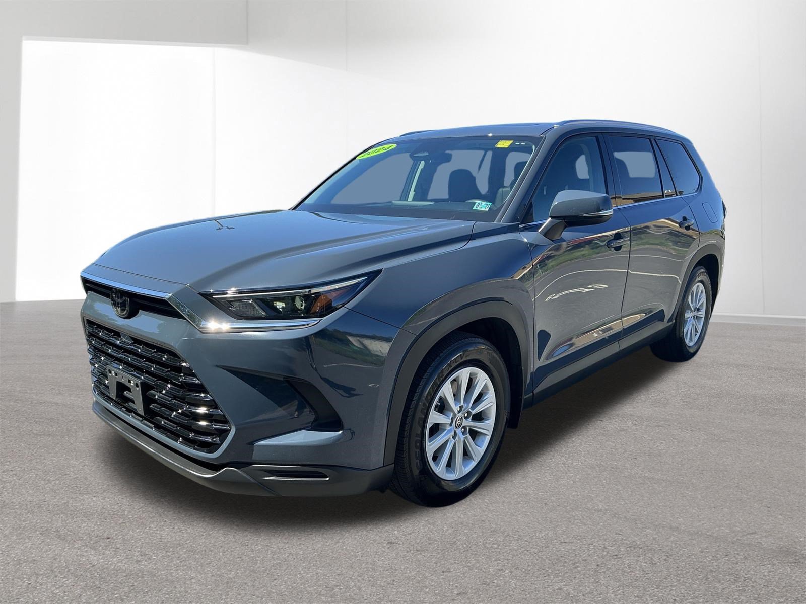 Used 2024 Toyota Grand Highlander AWD image 7