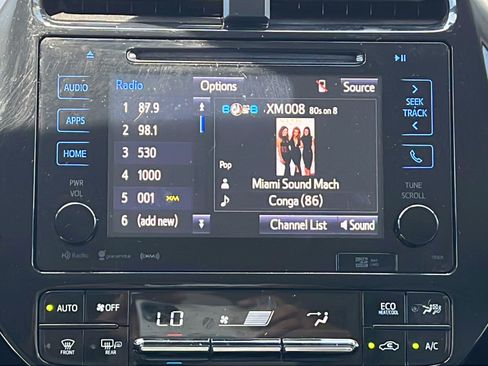 Used 2019 Toyota Prius Prime Plus FWD image 17