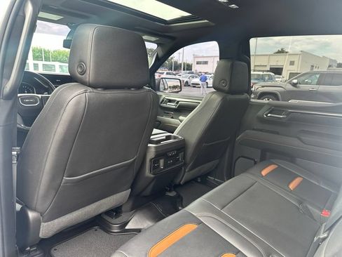 Used 2022 GMC Sierra 1500 AT4 w/ AT4 Premium Package AWD/4WD image 30