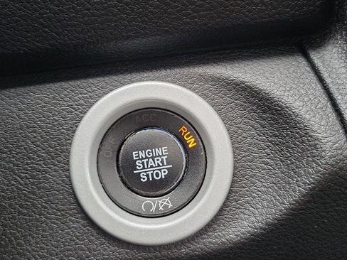 Used 2018 RAM 2500 Limited image 66