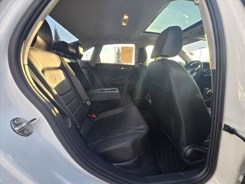 Certified 2024 Volkswagen Jetta SEL image 11