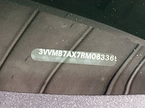Certified 2024 Volkswagen Tiguan SE w/ Panoramic Sunroof Package AWD/4WD image 25
