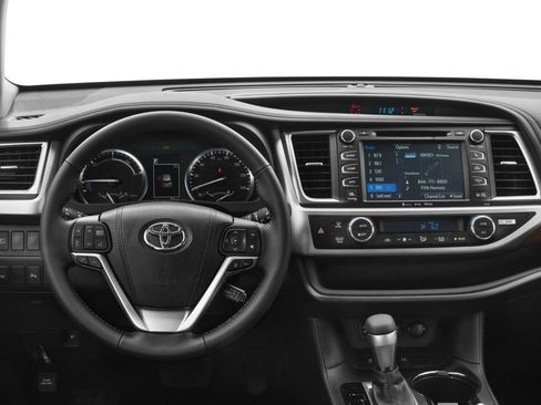 Used 2018 Toyota Highlander Limited AWD/4WD image 4