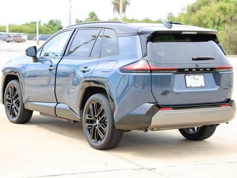 New 2026 Toyota RAV4 XSE w/ Panoramic Sun Roof Package AWD/4WD image 6