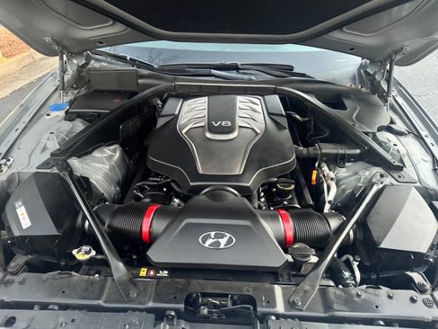 Used 2015 Hyundai Genesis 5.0 image 32