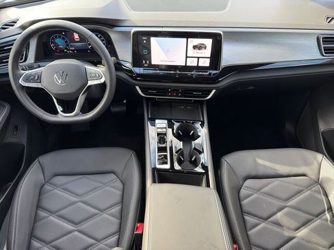 New 2026 Volkswagen Atlas Cross Sport SE FWD image 23