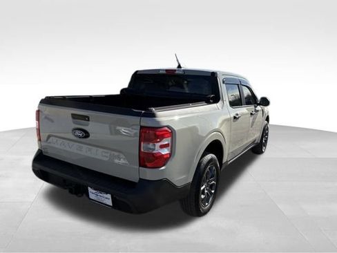 Used 2025 Ford Maverick XLT w/ Equipment Group 302A image 2