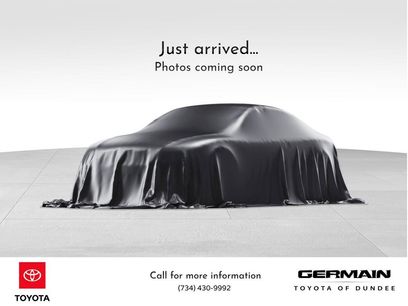 New 2025 Toyota Sienna XSE