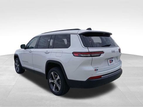 New 2026 Jeep Grand Cherokee L Limited AWD/4WD image 3