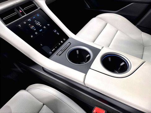 Used 2024 Porsche Taycan Turbo S AWD/4WD image 19