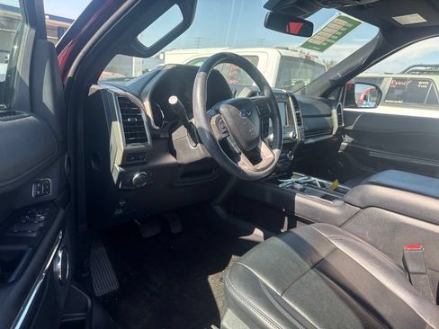 Used 2020 Ford Expedition Max XLT w/ Equipment Group 202A RWD image 4