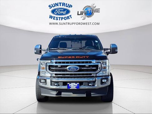 Used 2022 Ford F350 Lariat w/ Chrome Package image 27