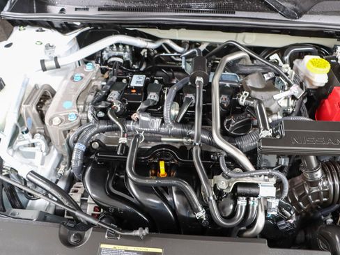 Used 2024 Nissan Sentra SV FWD image 28
