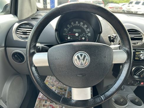 Used 2003 Volkswagen Beetle GLX FWD image 12