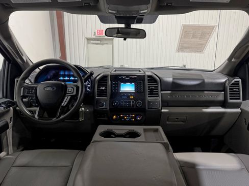 Used 2021 Ford F250 XL w/ Power Equipment Group image 20