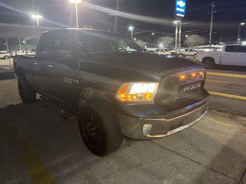 Used 2016 RAM 1500 Big Horn image 3