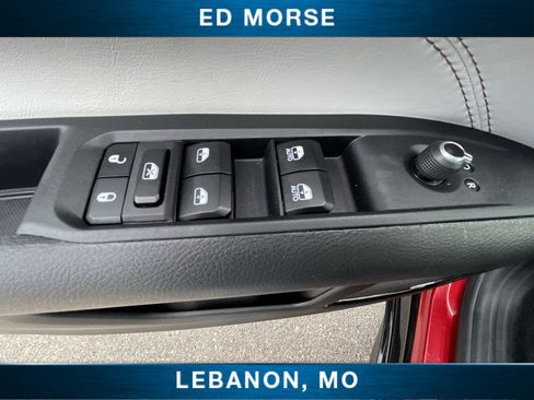 Used 2025 Jeep Compass Limited w/ Elite Group AWD/4WD image 22