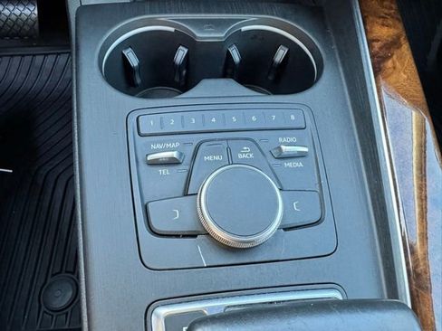 Used 2019 Audi A4 2.0T Premium w/ Convenience Package AWD/4WD image 11