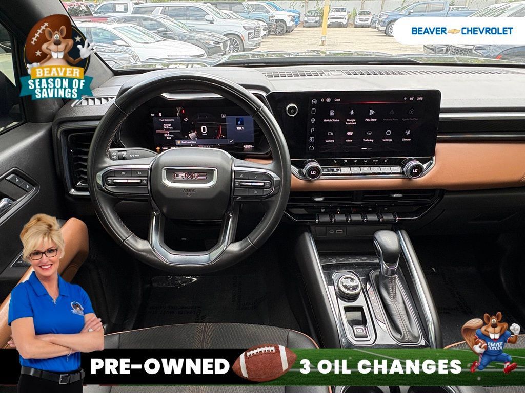Used 2024 GMC Canyon AT4 w/ Technology Package AWD/4WD image 16
