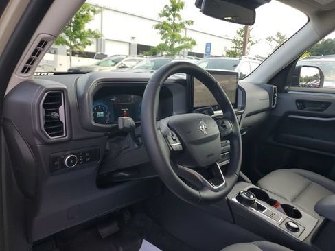 Used 2025 Ford Bronco Sport Badlands w/ Badlands Tech Package AWD/4WD image 21