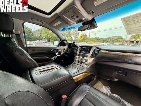 Used 2017 GMC Yukon XL Denali w/ Open Road Package AWD/4WD image 33