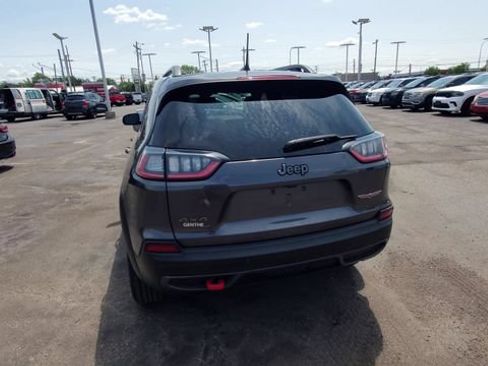 Used 2021 Jeep Cherokee Trailhawk AWD/4WD image 7