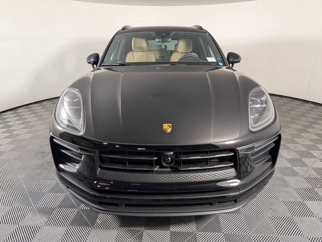 New 2026 Porsche Macan AWD/4WD image 10