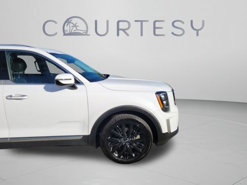Used 2022 Kia Telluride SX w/ SX Prestige Package AWD/4WD image 34