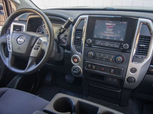Used 2021 Nissan Titan SV w/ Accessory Utility Package AWD/4WD image 22