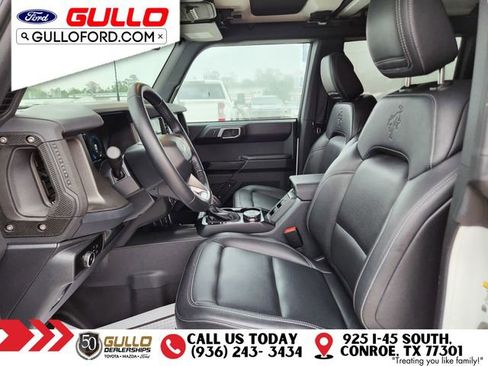 Used 2025 Ford Bronco Badlands image 18