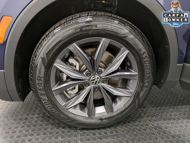 Used 2022 Volkswagen Tiguan SE AWD/4WD image 8