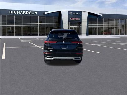 Used 2023 Mitsubishi Outlander SE Black Edition