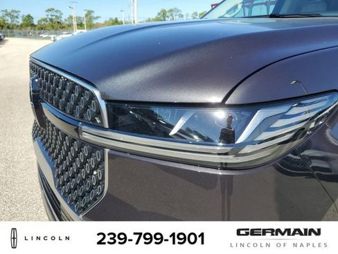 New 2025 Lincoln Navigator L Reserve image 13