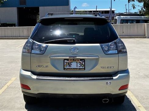 Used 2004 Lexus RX 330 FWD image 5