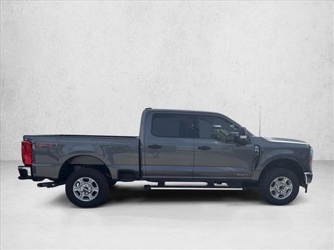 New 2026 Ford F250 XLT w/ FX4 Off-Road Package image 7