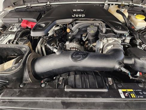 Used 2018 Jeep Wrangler Unlimited Rubicon w/ Dual Top Group image 31