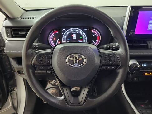 Used 2024 Toyota RAV4 XLE w/ Convenience Package FWD image 27