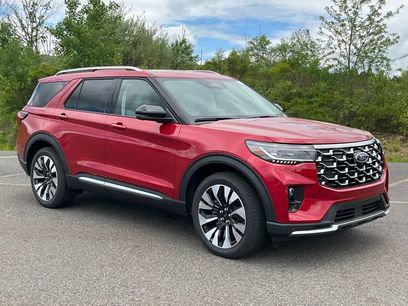 New 2026 Ford Explorer Platinum w/ LUX Leather Package