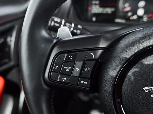 Used 2023 Jaguar F-TYPE Coupe RWD image 24