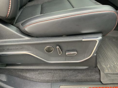 Used 2025 Ford F150 Raptor AWD/4WD image 70