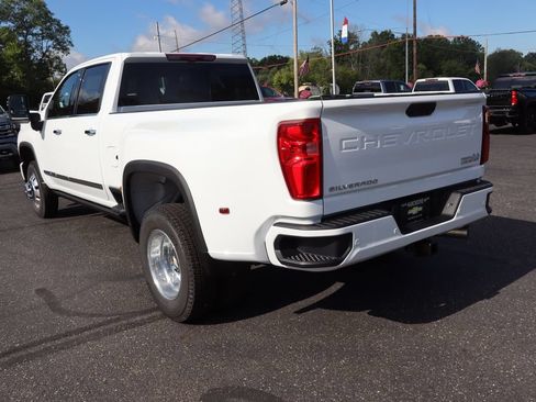 New 2026 Chevrolet Silverado 3500 High Country w/ Technology Package AWD/4WD image 3