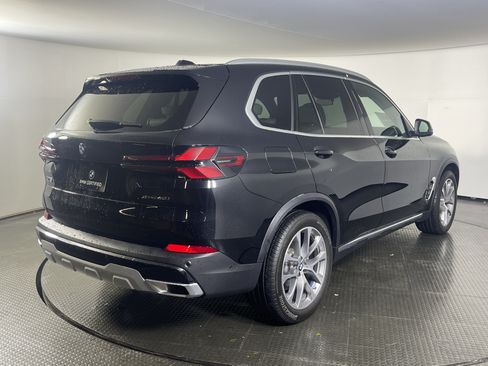 Certified 2026 BMW X5 xDrive40i AWD/4WD image 5