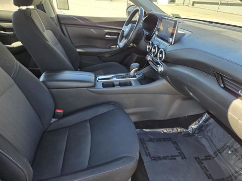 Used 2022 Nissan Sentra SV w/ All-Weather Package image 33