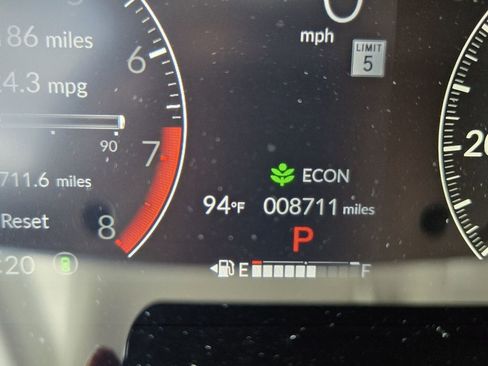 Used 2025 Honda HR-V EX-L image 24