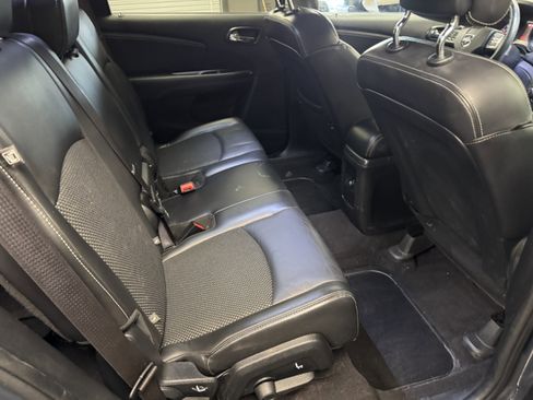 Used 2017 Dodge Journey Crossroad w/ Popular Equipment Group image 14